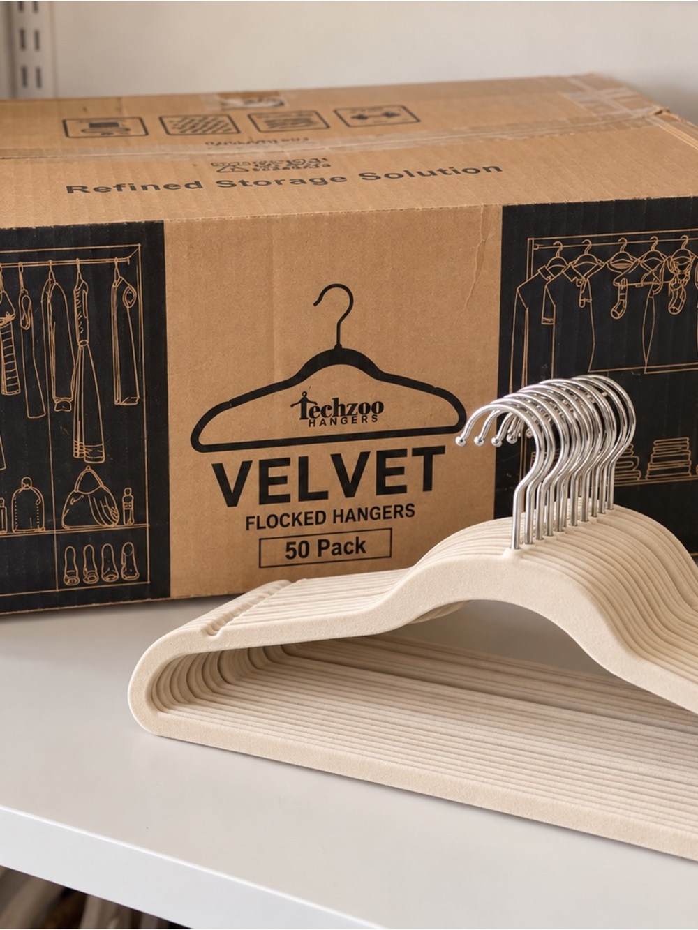 Techzoo Velvet Flocked Hangers - 50 Pack, Beige